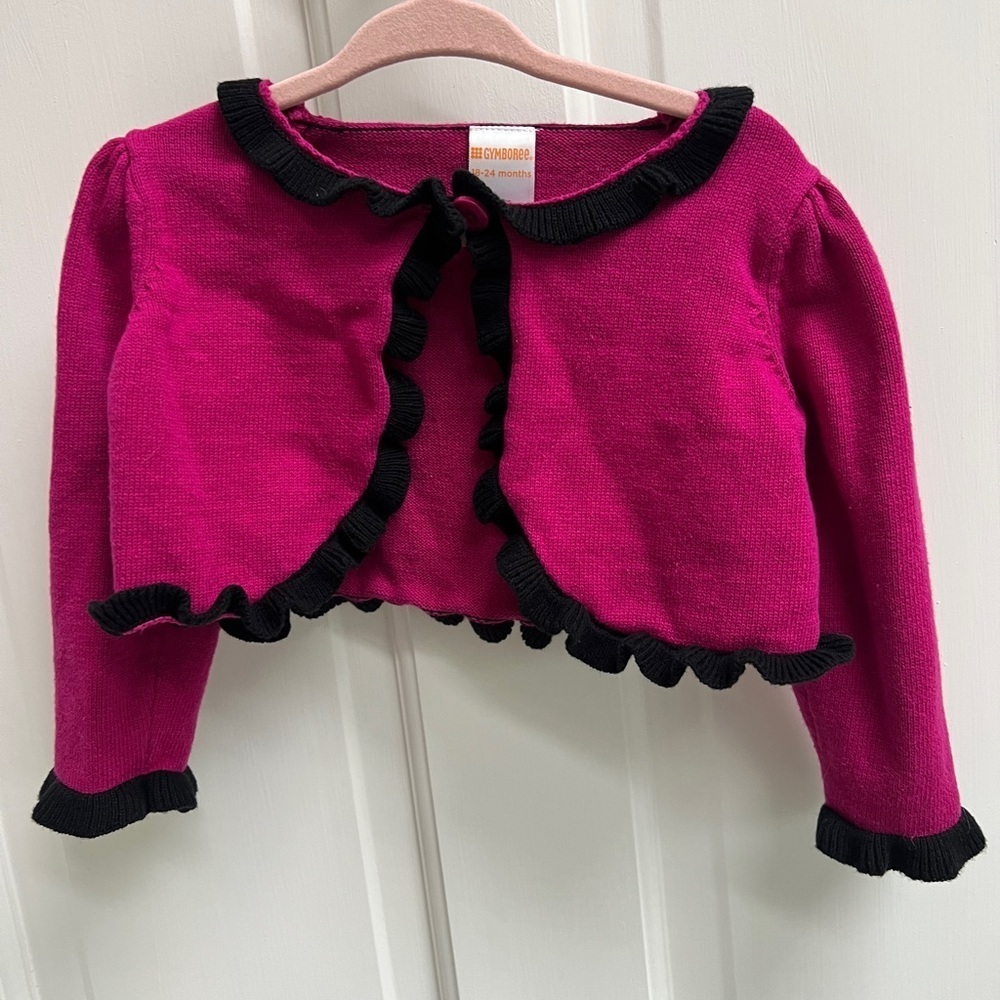 NWOT Gymboree 18-24 Raspberry and Black Crop Ruffle Sweater